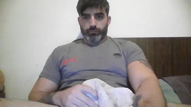 ozzypsico13 online show from June 24, 2:47 am
