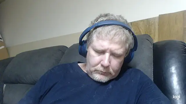 BrisonChase online show from July 3, 4:07 am