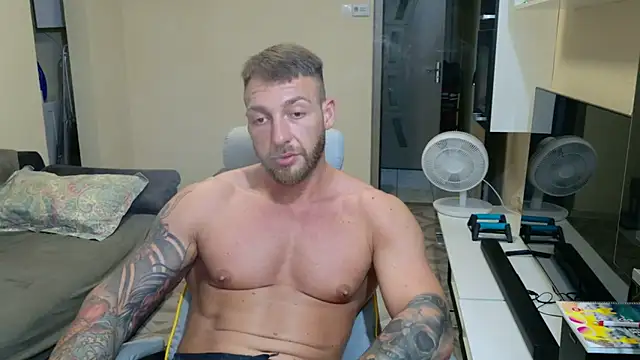 Alusca online show from July 3, 8:13 pm