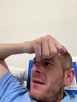 adrian90bi11 online show from May 28, 3:54 pm