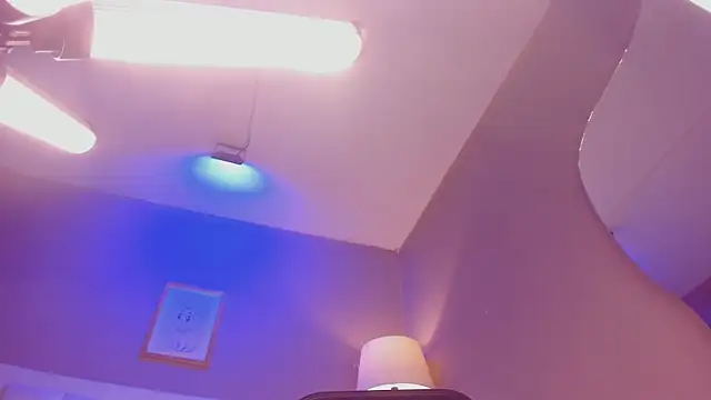 Nick Collins18 online show from July 11, 5:31 am