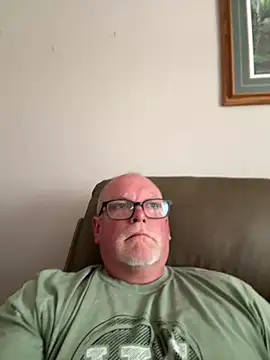 wildrocket02 online show from June 19, 10:36 pm