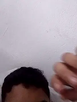 44corninho online show from December 14, 5:03 pm