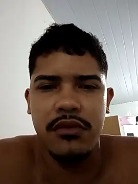 44corninho online show from February 23, 11:47 pm