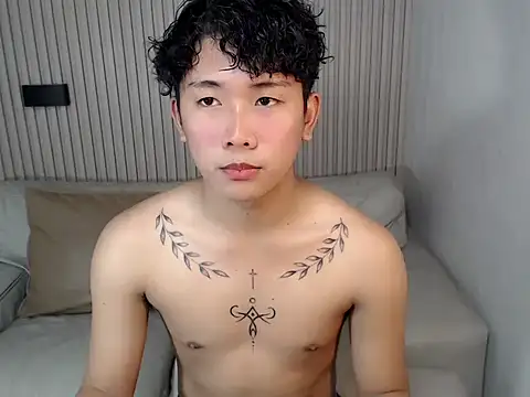 dangerzone0122 online show from June 27, 5:18 pm