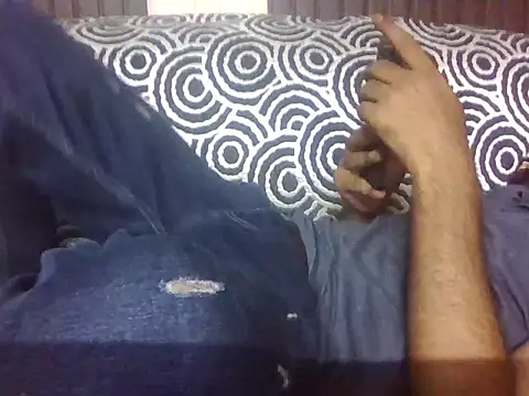indihotguy online show from July 31, 2:05 pm