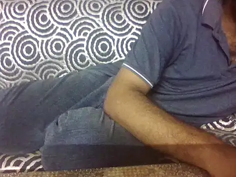 indihotguy online show from July 27, 9:05 am