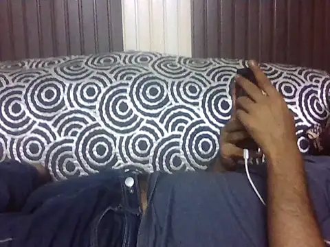 indihotguy online show from August 1, 3:33 pm