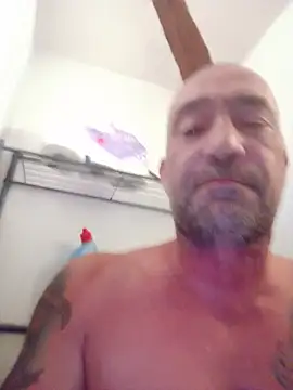 javierpasteur69 online show from July 10, 1:36 pm