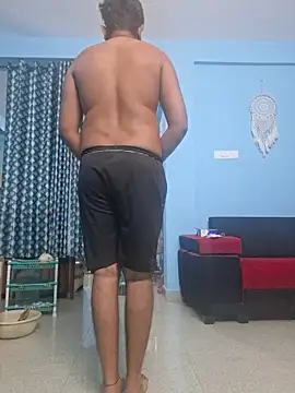 Desi Heat online show from July 21, 5:15 pm