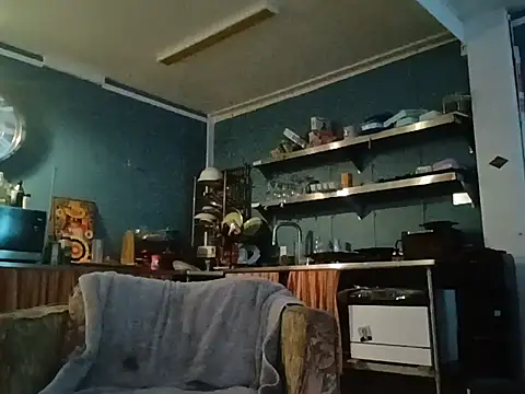 hesjustafriend online show from June 28, 11:55 pm