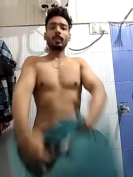 13horny13 online show from February 23, 2:56 am