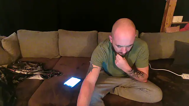 Chester 2006 online show from February 5, 6:46 am