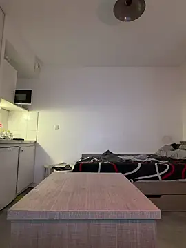 Renoirmonter online show from June 18, 7:32 am