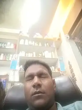 vikesh05 online show from May 5, 8:31 pm