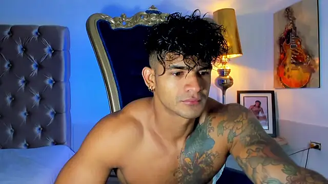 antonio  444 online show from July 1, 12:39 pm