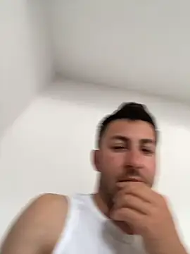 emredenizz07 online show from July 26, 7:49 am