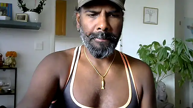 frenchblackc31 online show from June 11, 9:07 am