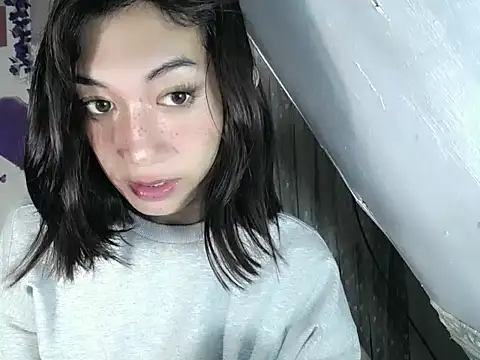 Asianbarbie05 online show from June 14, 2:35 am