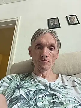 k74robert online show from June 6, 9:04 am