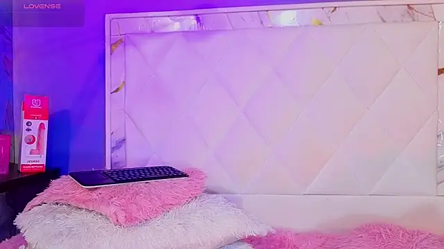 Dannyhot  online show from July 10, 10:11 pm