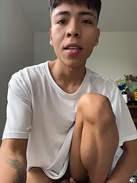 MaxiWildd online show from June 6, 1:06 pm