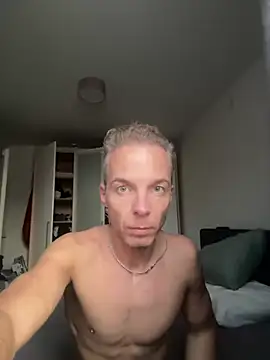Dutchboy28nl online show from July 9, 4:49 am