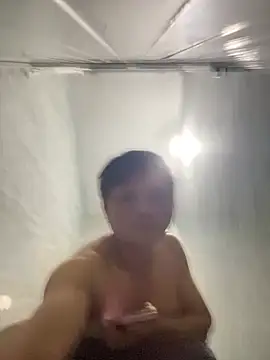 hotboy2x online show from July 6, 9:48 pm