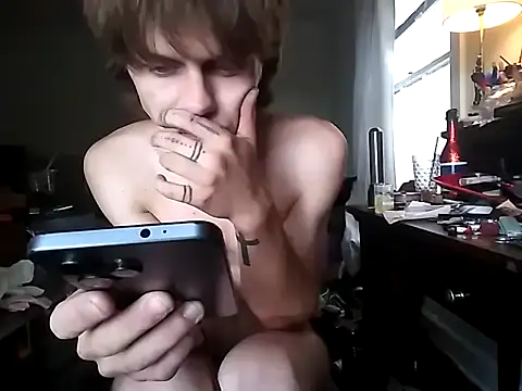 XanderOzzz online show from August 7, 6:47 pm