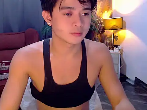 NautyBoyBrazeen 143 online show from July 17, 3:40 pm