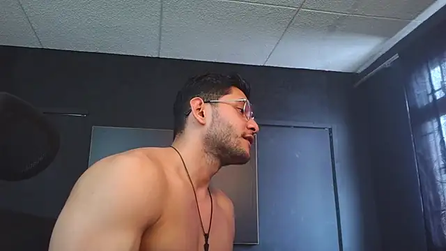 RichardMilleer online show from July 9, 4:55 pm