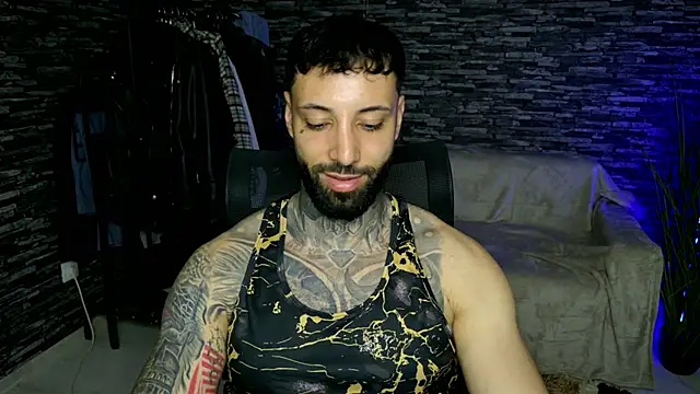 MasculineGuy99 online show from May 5, 9:48 pm