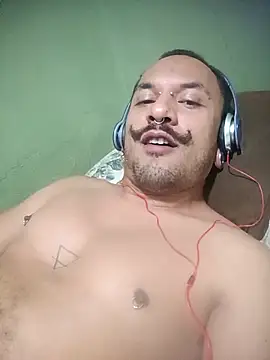 pedrotoyboy online show from August 5, 4:39 am