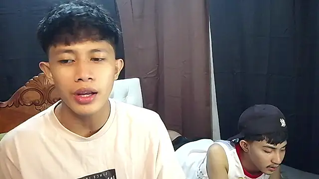 Urloverhardcock online show from July 12, 11:56 am