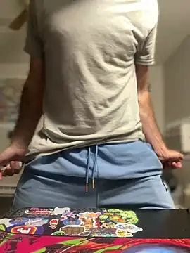 strippingmale1 online show from July 3, 3:23 am