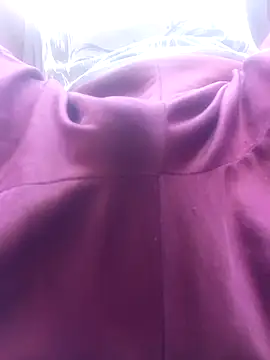 Leonardo240693 online show from July 2, 5:41 pm