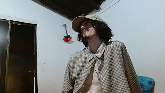 sk8-boy online show from July 16, 9:22 pm