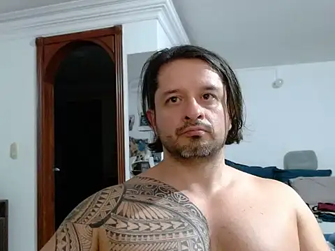 gonzzohunterr online show from July 27, 6:31 am