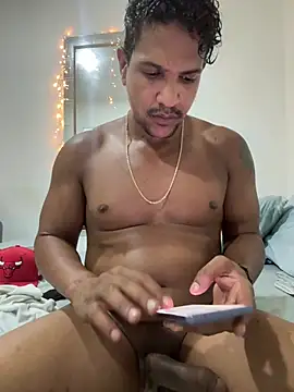 bigdick211292 online show from July 15, 9:54 pm