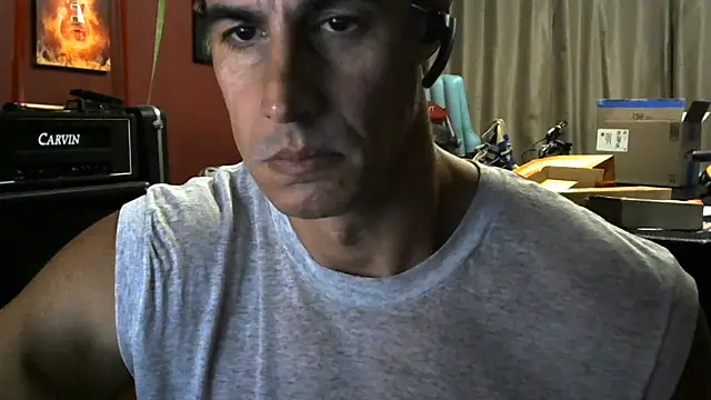 koolchillfun696969 online show from August 2, 6:34 am