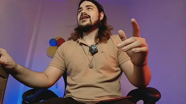 Derek Vow online show from July 14, 10:38 pm