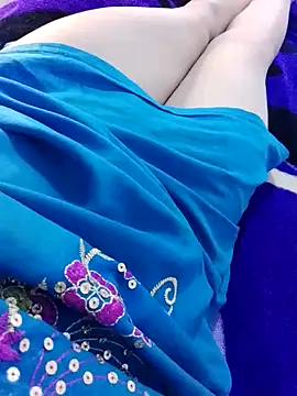 banouti28 online show from July 16, 12:23 pm