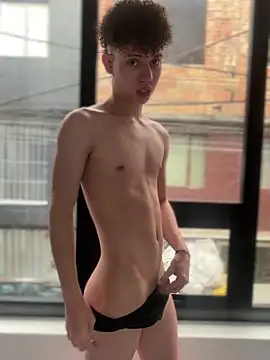 yoursexyjose online show from May 4, 7:48 pm