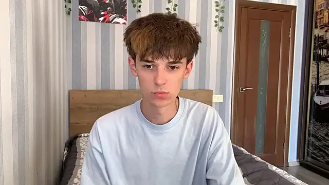 Sweet Dude online show from June 17, 1:24 pm
