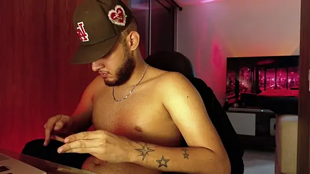 Sebolaz333 online show from August 5, 9:25 am