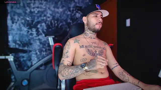 king of desire online show from July 28, 8:52 pm