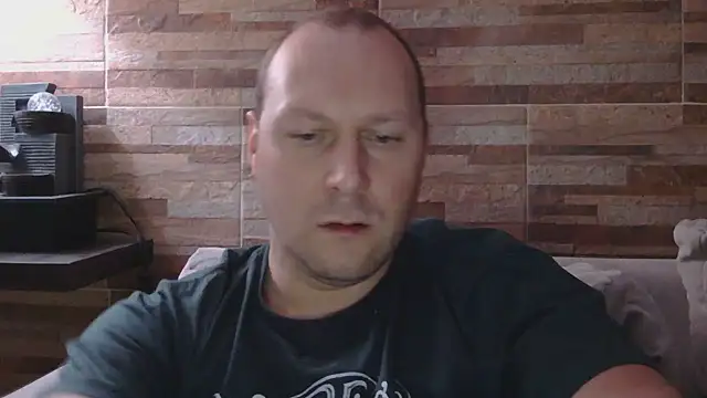 lustonfan online show from August 6, 11:16 am