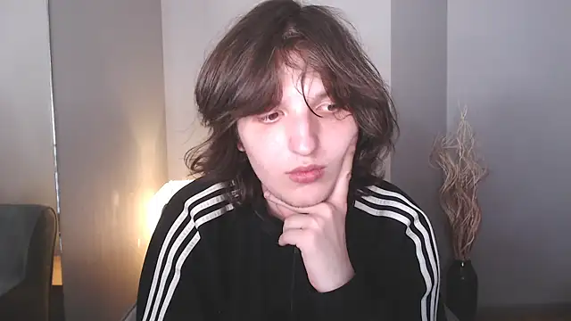 delalex online show from July 18, 2:51 am