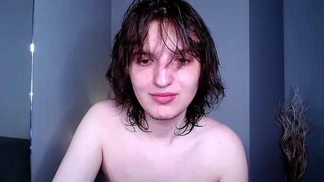 delalex online show from July 28, 3:58 am