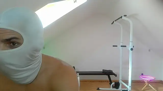 NinjaLaser online show from July 5, 11:39 am